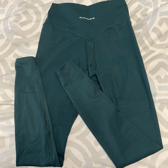 Alphalete Pants - Alphalete alpha lux leggings